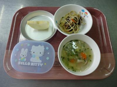 和風スパゲティー☆味噌汁☆果物