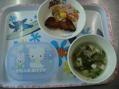 うなぎの蒲焼き☆酢の物☆味噌汁