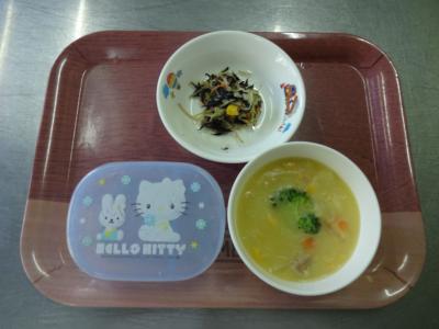 コーンシチュー☆ひじきサラダ