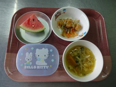 メカジキの酢の物☆味噌汁☆果物