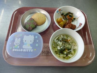 鶏とさつま芋の甘辛揚げ☆おひたし☆すまし汁★クッキー
