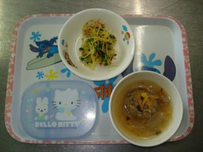 ナッツサラダ☆肉団子のスープ