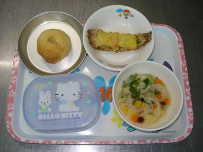 魚のチーズ焼き☆ポテジャコスープ★プチあんぱん