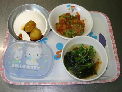 ポテトのミートソース焼き☆ワカメスープ★豆腐のみたらし団子