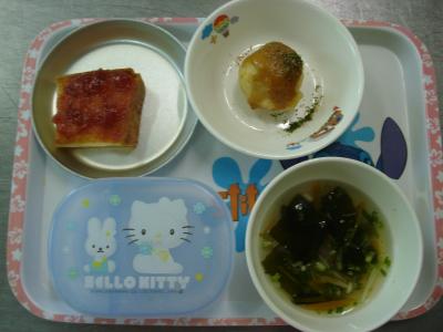 たこ焼き風☆わかめスープ★カリカリパン
