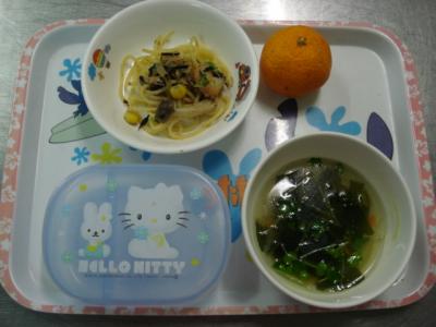 和風スパゲティー☆わかめスープ☆みかん