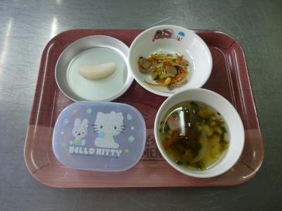 スタミナサラダ☆すまし汁☆果物