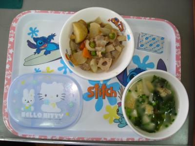 ☆筑前煮　☆味噌汁　☆チーズ