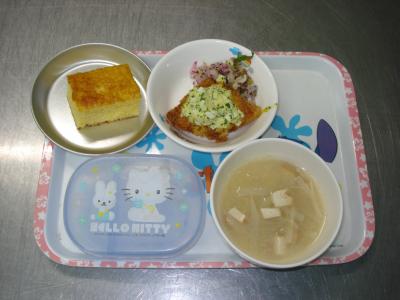 魚のフライ☆ゆかり和え☆味噌汁★マヨケーキ