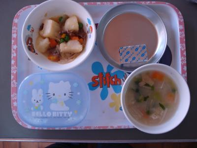 肉じゃが☆味噌汁☆チーズ