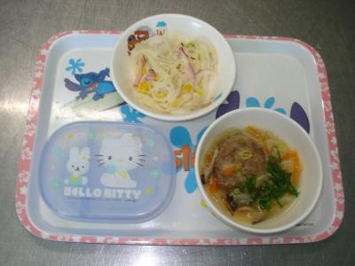 そうめんサラダ☆肉団子のスープ