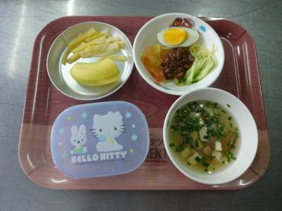 ジャージャー麺☆中華スープ★ポテト＆バナナ