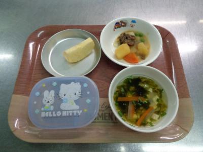 肉じゃが☆すまし汁☆果物