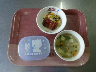 ウナギの蒲焼き☆酢の物☆味噌汁