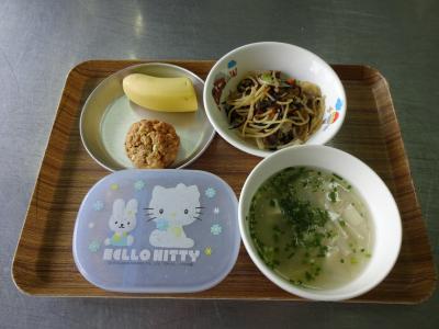 和風スパゲティー☆味噌汁☆果物★乾パンのビスコッティー