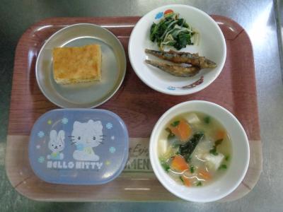 きびなごの揚げ煮☆ナムル☆味噌汁★バナナケーキ