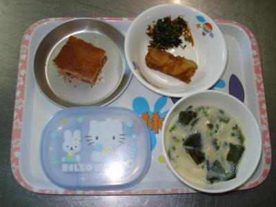 竜田揚げ☆磯辺和え☆豆乳味噌汁★小豆ケーキ