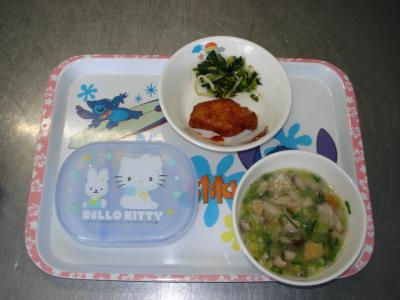 魚のケチャップ和え☆ゴマ和え☆みそ汁