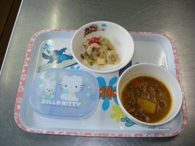 手作りカレー☆フルーツサラダ