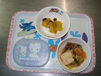 すきやき風煮☆サツマイモとりんごの重ね煮