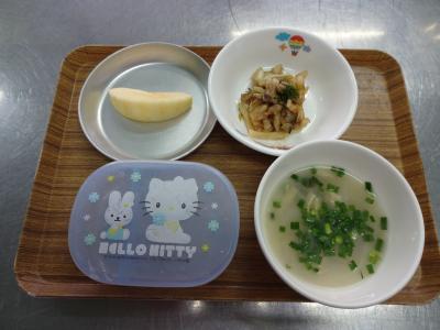 焼きうどん☆味噌汁☆果物