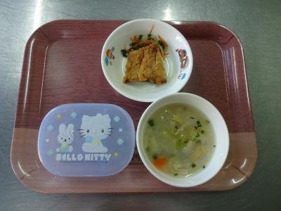魚の竜田揚げ☆ゴマ和え☆味噌汁