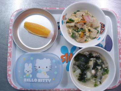 高野豆腐の卵とじ☆オレンジ☆味噌汁