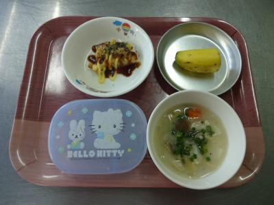 お好み焼き☆味噌汁☆果物