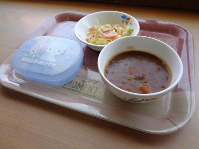 手作りカレー☆コールスローサラダ